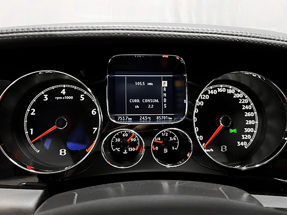 Bentley Continental GTC 15 of 25