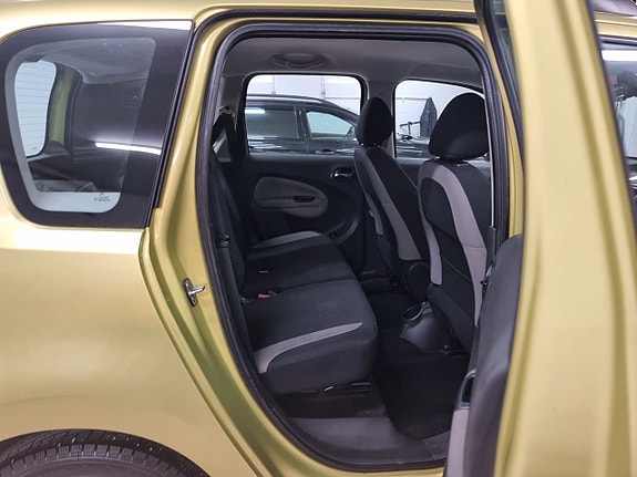 Citroen C3 Picasso 11 of 19