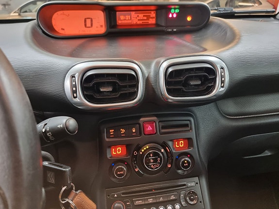 Citroen C3 Picasso 14 of 19