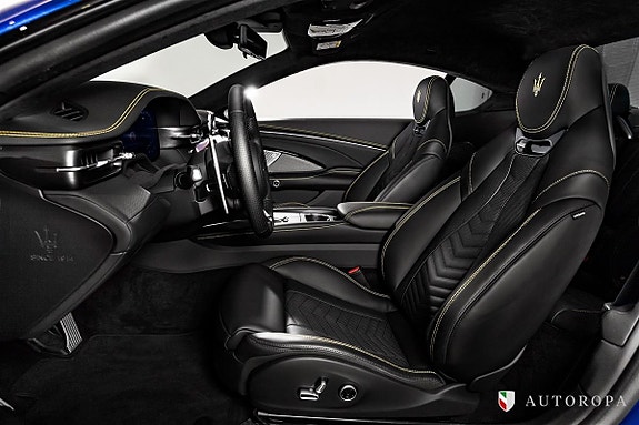 Maserati GranTurismo 8 of 10