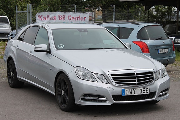 Mercedes-Benz E220
