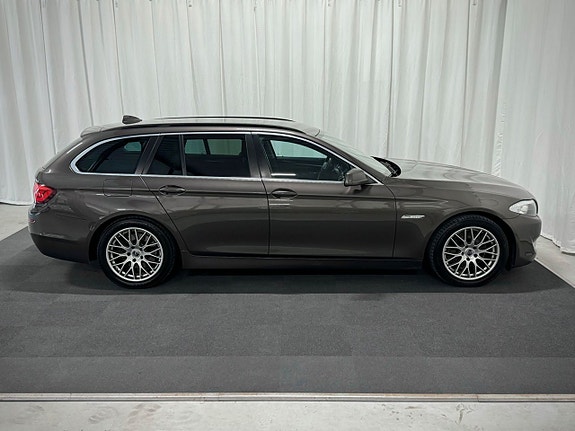 BMW 520 5 of 5