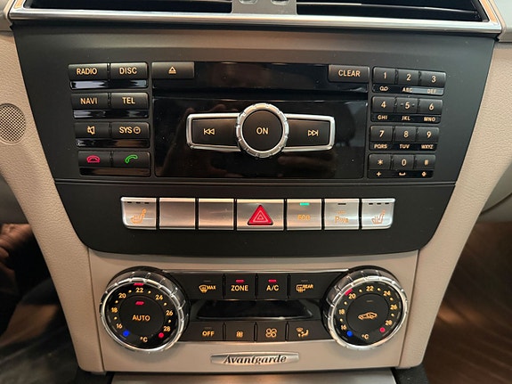 Mercedes-Benz C180 15 of 25