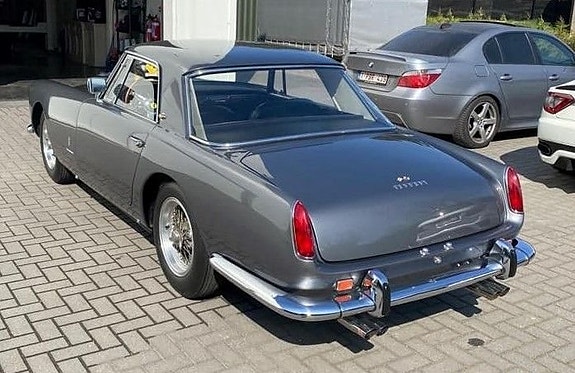 Ferrari 250 GT 2 of 5
