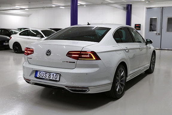 Volkswagen Passat 5 of 5