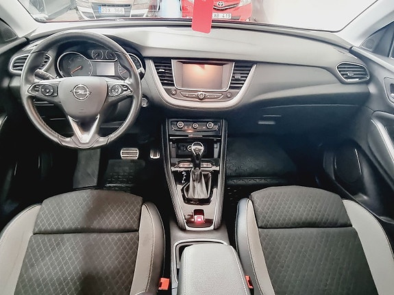 Opel Grandland X 14 of 27