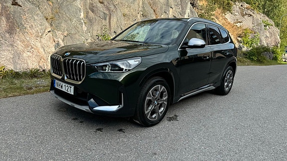 BMW X1 2 of 5