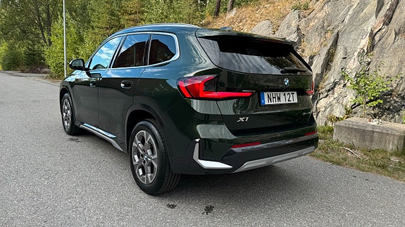 BMW X1 4 of 5