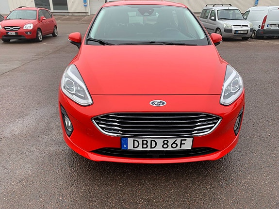 Ford Fiesta 8 of 15