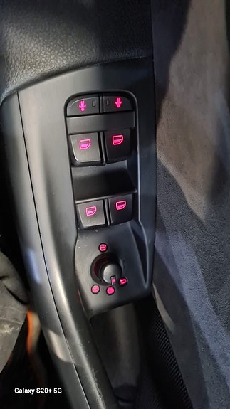 Audi Q3 13 of 14