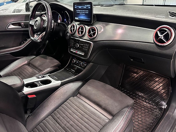 Mercedes-Benz CLA220 d 11 of 26