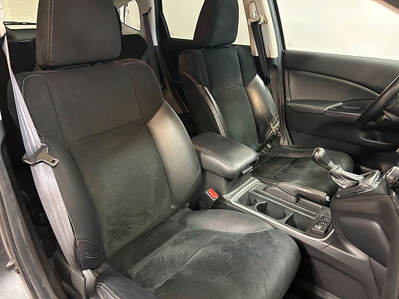 Honda CR-V 4 of 8