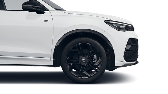 Volkswagen Tiguan 4 of 5