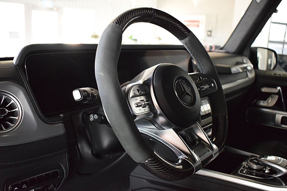 Mercedes-Benz AMG GT 43 11 of 23