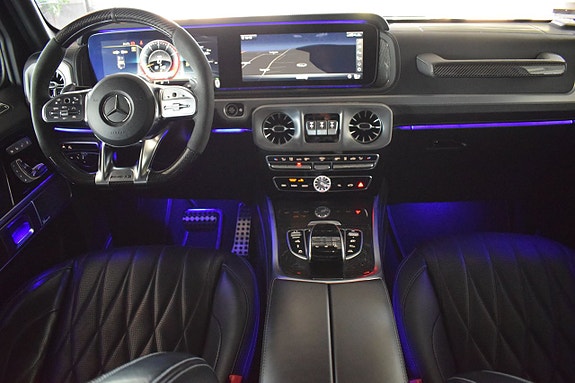 Mercedes-Benz AMG GT 43 8 of 23