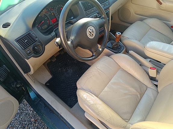 Volkswagen Golf IV 10 of 20
