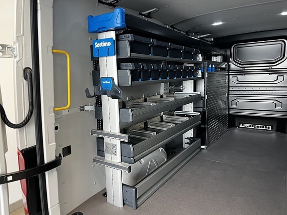 Volkswagen Crafter 12 of 14