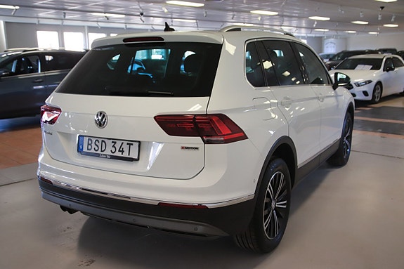 Volkswagen Tiguan 13 of 13