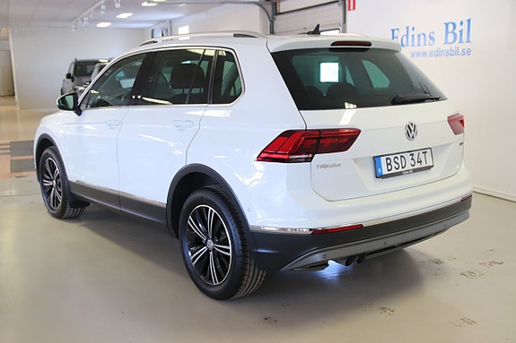 Volkswagen Tiguan 12 of 13