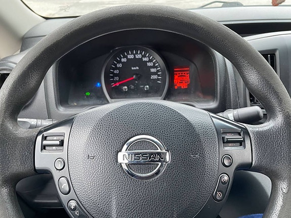 Nissan NV200 18 of 21