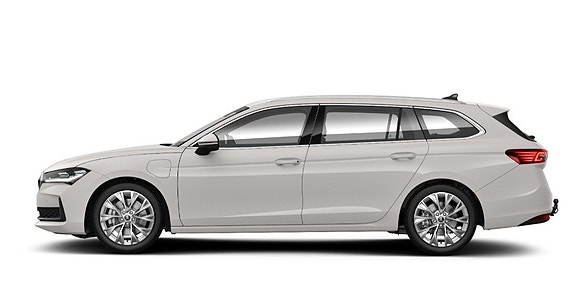 Skoda Superb 2 of 5