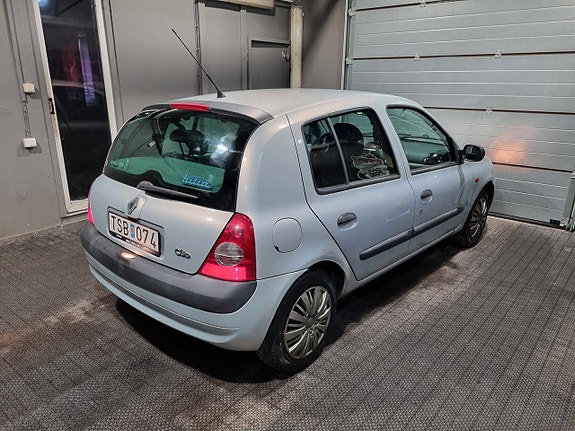 Renault Clio 4 of 5