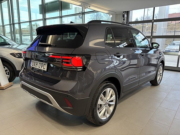 Volkswagen T-Cross 7 of 24