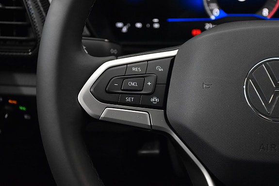 Volkswagen T-Cross 13 of 24