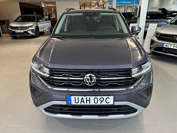 Volkswagen T-Cross 3 of 5