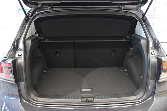 Volkswagen T-Cross 23 of 24