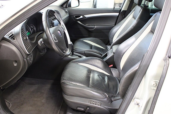Saab 9-3 4 of 15