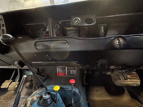 Land Rover Series 10 of 23