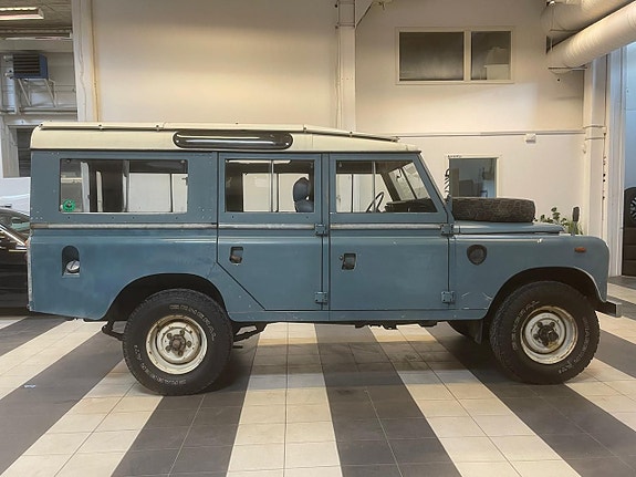 Land Rover Series 4 of 23