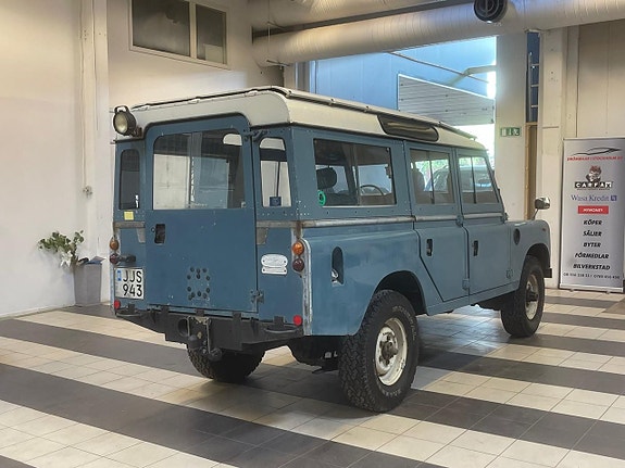 Land Rover Series 7 of 23
