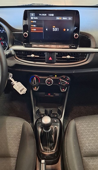 Kia Picanto 17 of 22