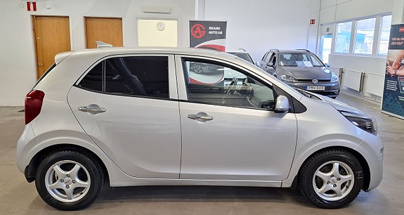 Kia Picanto 7 of 22