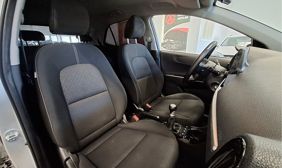 Kia Picanto 20 of 22