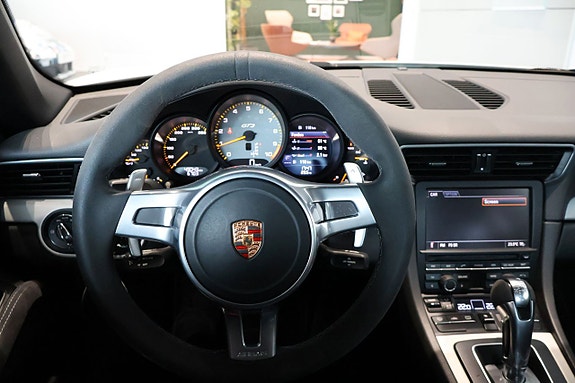 Porsche 911 6 of 9
