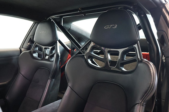 Porsche 911 7 of 9