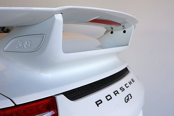 Porsche 911 9 of 9