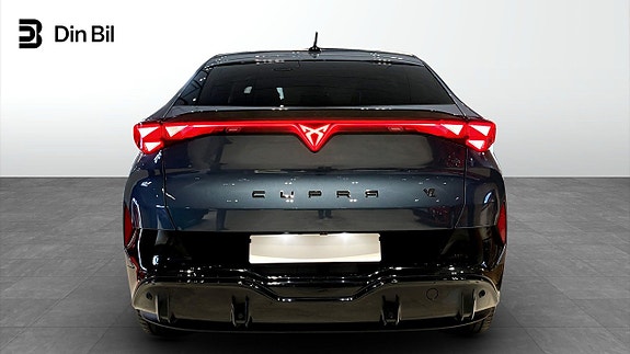 Cupra Tavascan 5 of 11