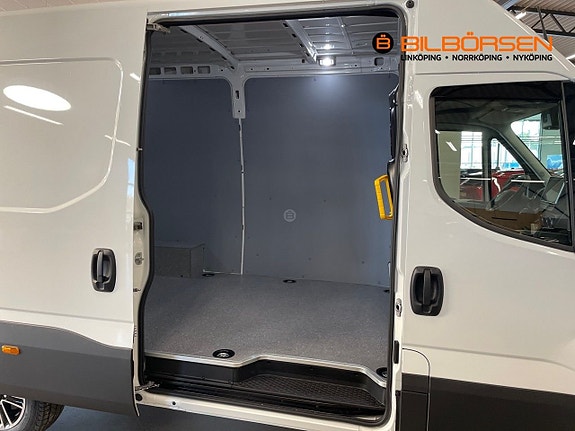 Iveco Daily 9 of 20