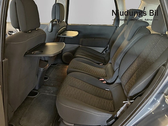 Renault Scenic II 7 of 10