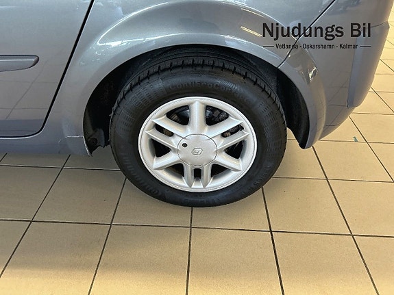 Renault Scenic II 10 of 10