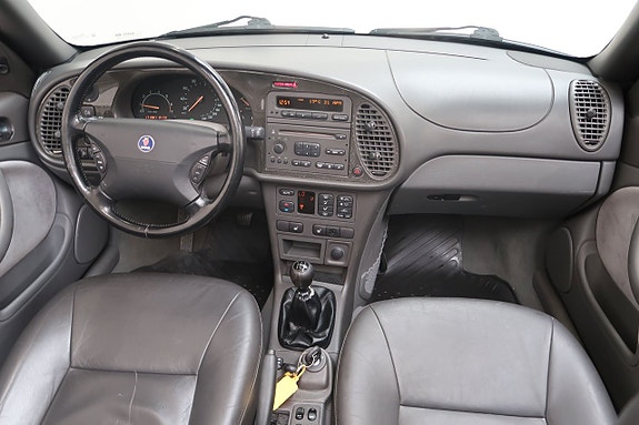 Saab 9-3 5 of 5