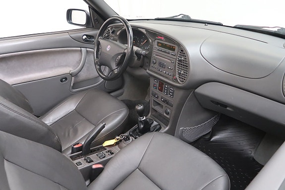 Saab 9-3 6 of 18