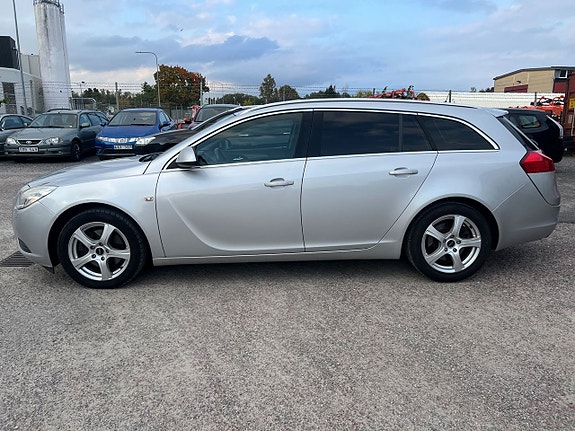 Opel Insignia 8 of 14