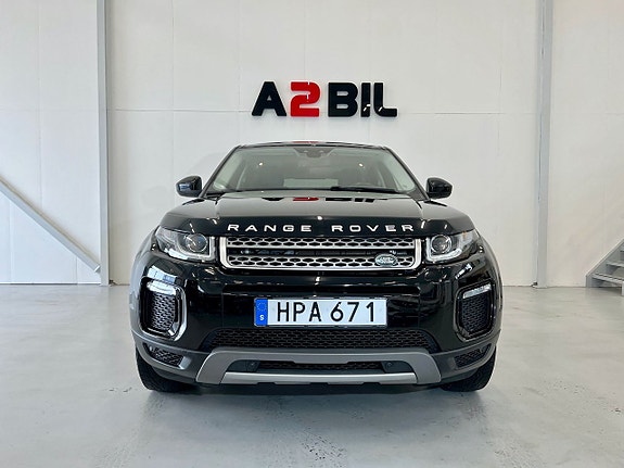 Land Rover Range Rover Evoque 3 of 5