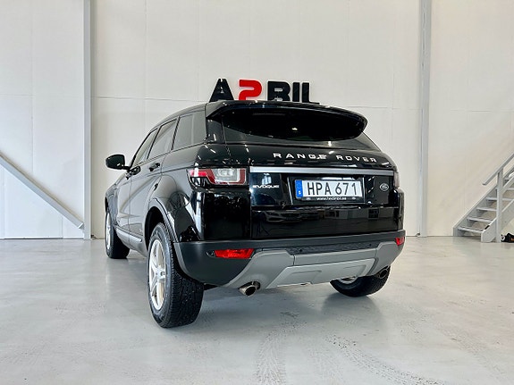 Land Rover Range Rover Evoque 5 of 5