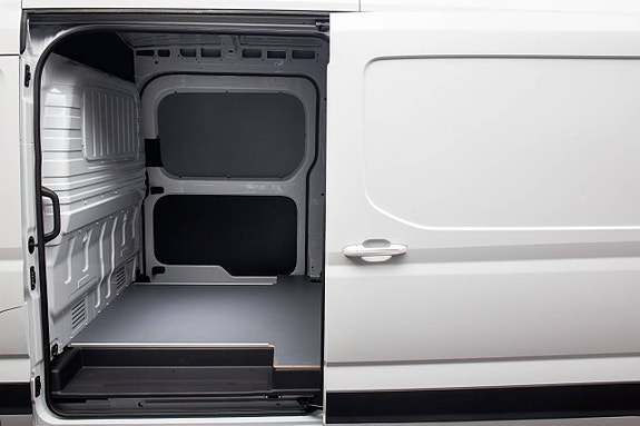 Maxus e-Deliver 9 5 of 20
